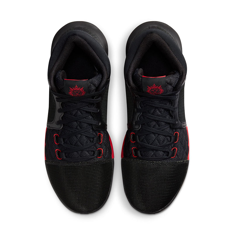 NIKE LEBRON WITNESS 8