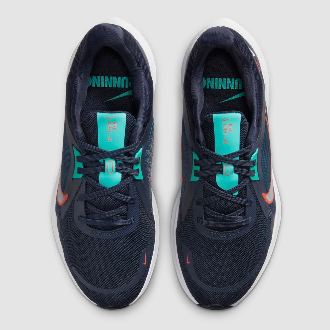 Nike Quest 5