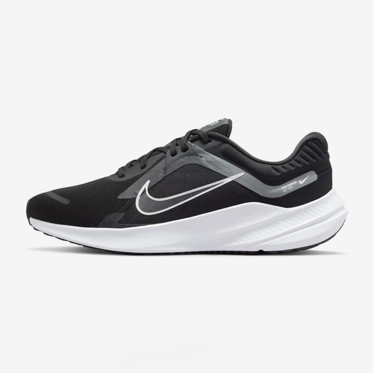 Nike Quest 5